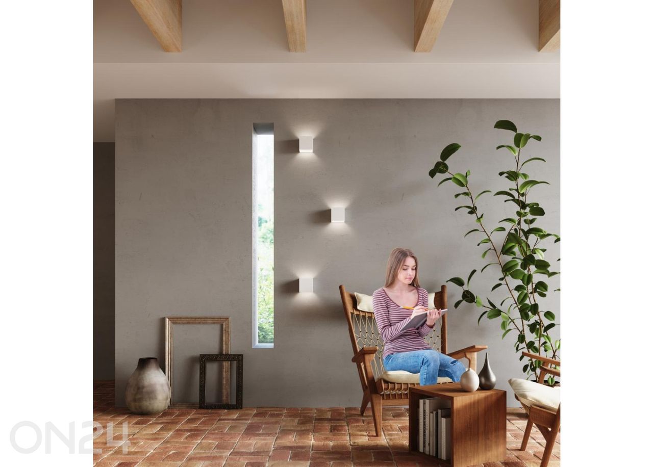 Настенный светильник Luca LED увеличить