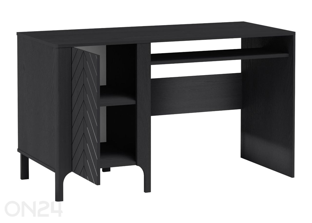 Письменный стол Malumi II 135 см увеличить