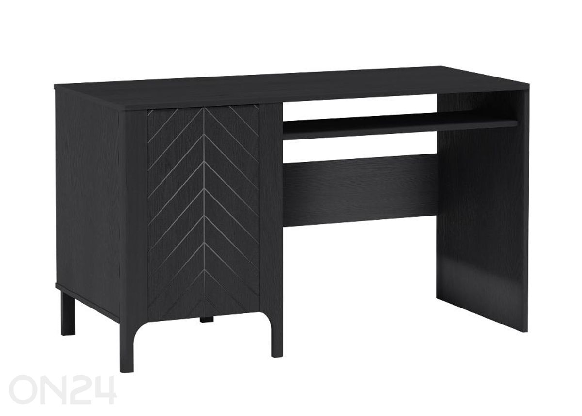 Письменный стол Malumi II 135 см увеличить