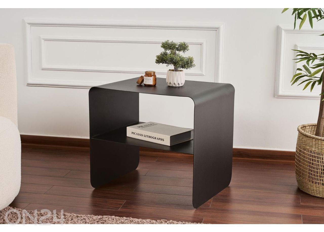 Столик увеличить