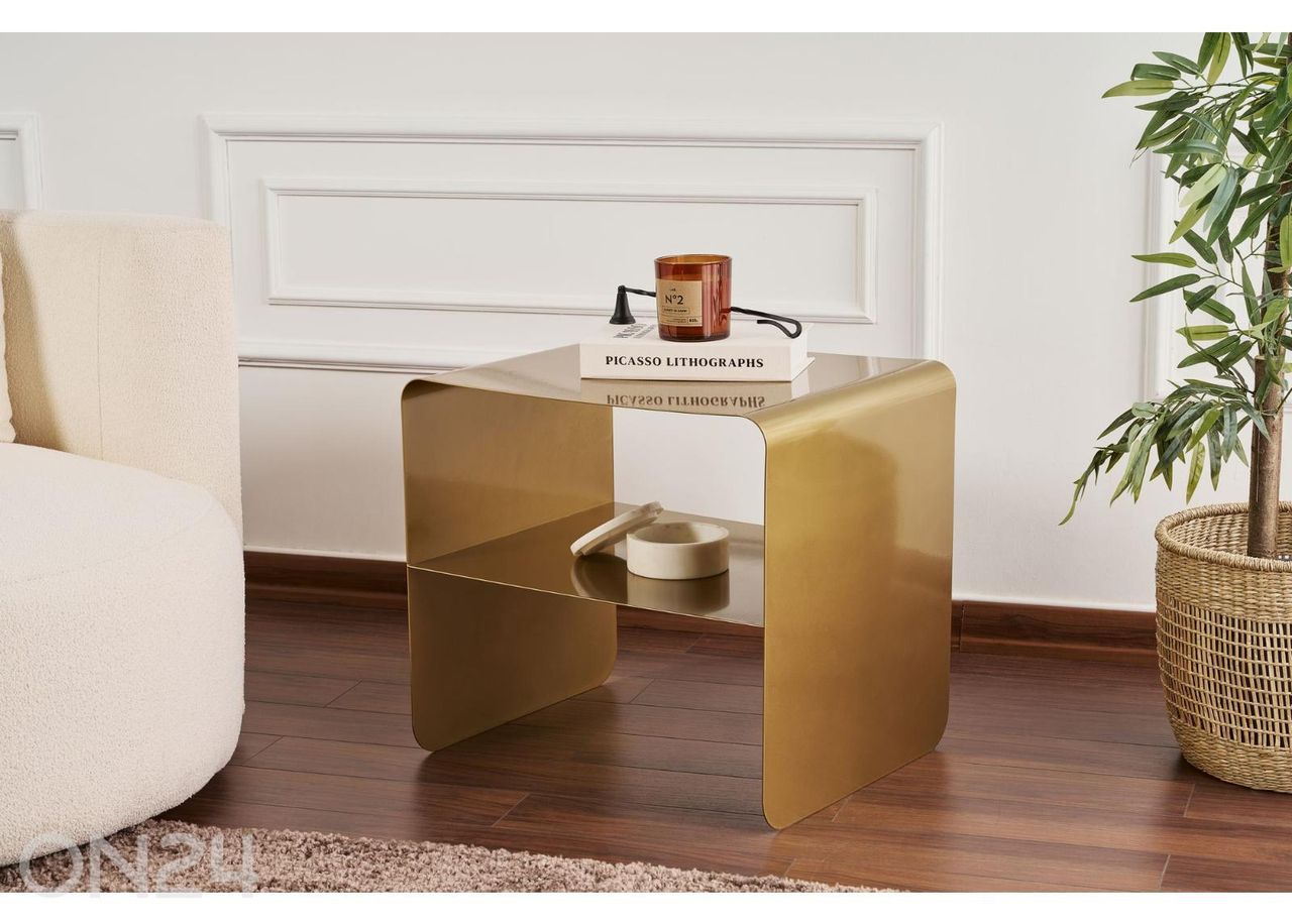 Столик увеличить