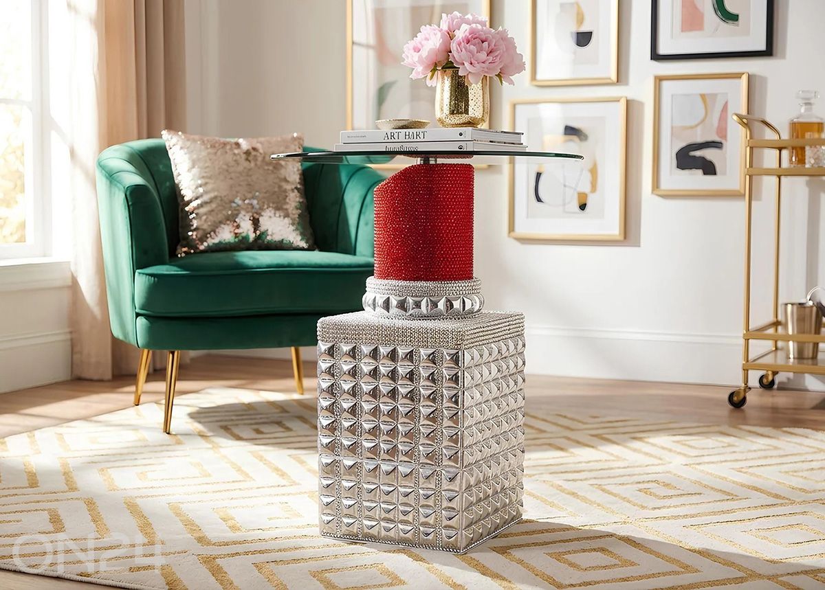 Столик Lipstick увеличить