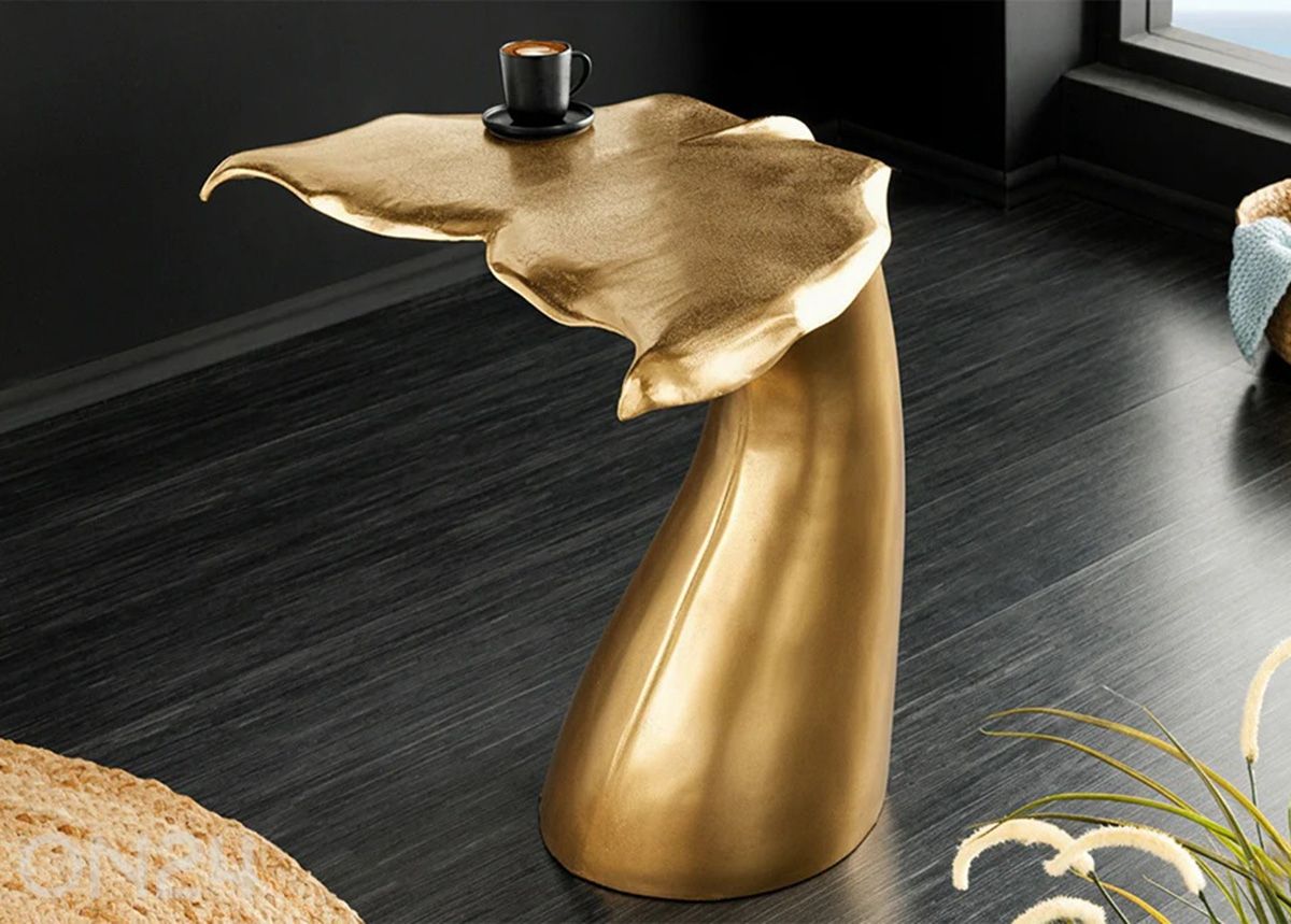 Столик Whale увеличить