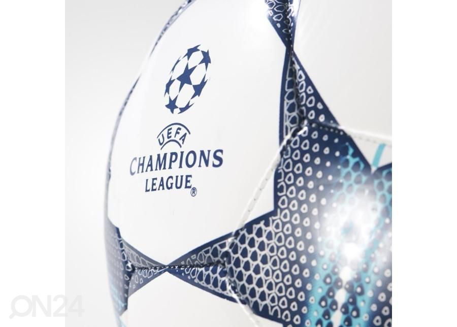 Футбольный мяч adidas Finale 15 FC Chelsea Capitano S90218 увеличить