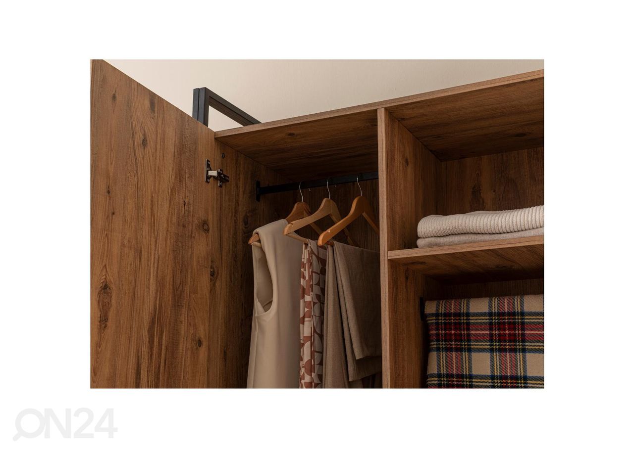 Шкаф платяной увеличить