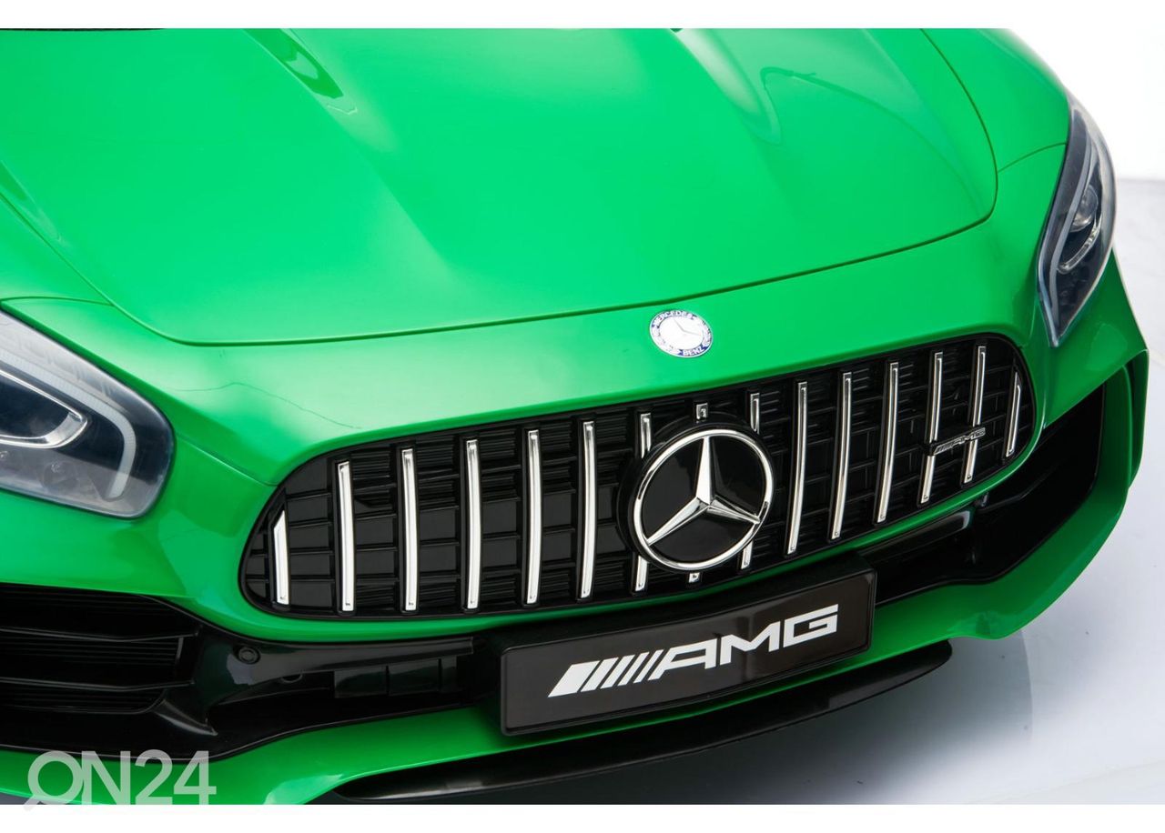 Электромобиль Mercedes-AMG GT-R увеличить
