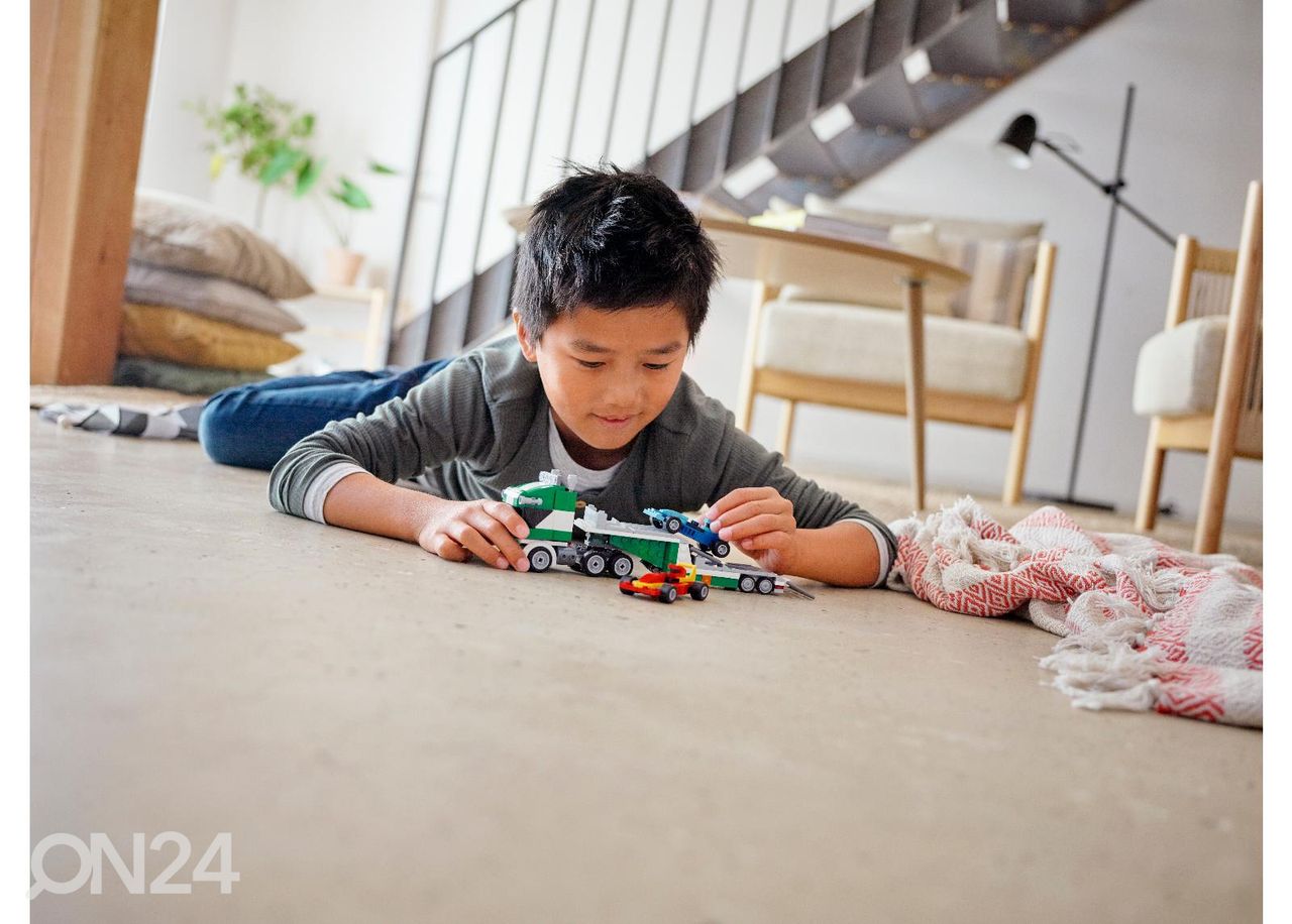 LEGO Creator Грузовик для гоночного автомобиля увеличить