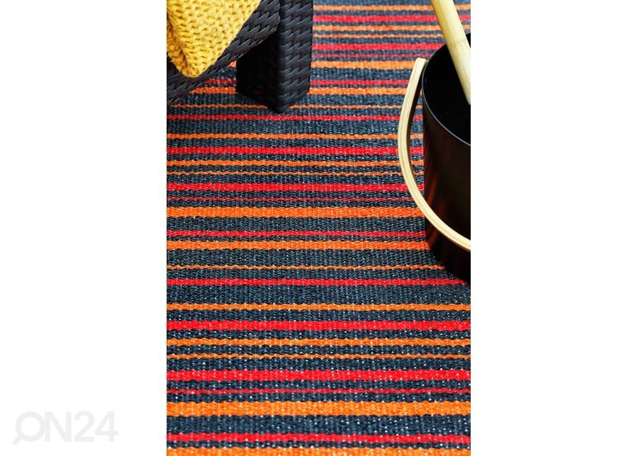 Narma пластиковый ковер Hullo red-orange 70x200 см увеличить