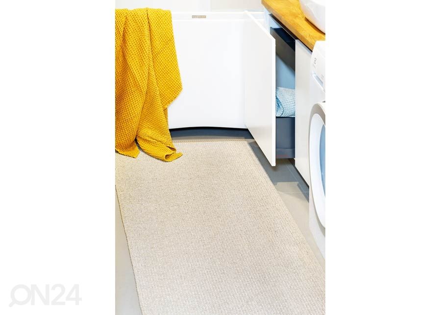 Narma пластиковый ковер Neve cream metallic 70x150 см увеличить