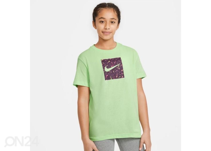 Детская футболка Nike Sportswear увеличить