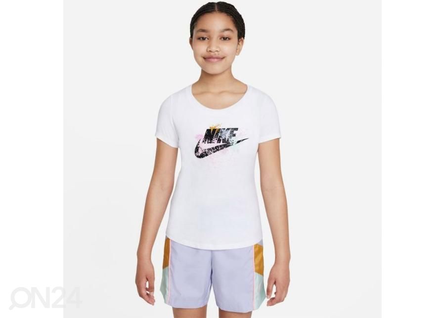 Детская футболка Nike Sportswear увеличить