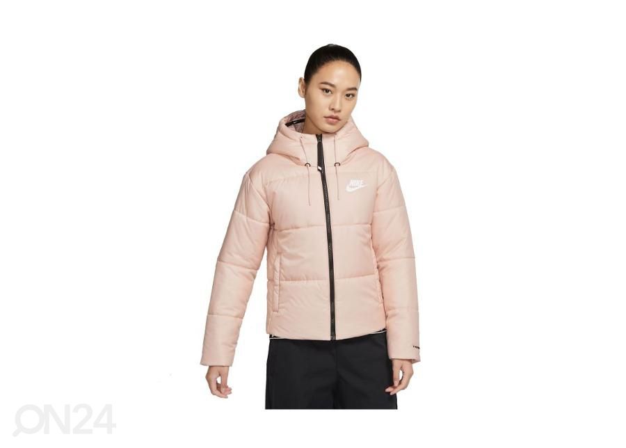 Женская зимняя куртка Nike NSW Therma-FIT Repel увеличить