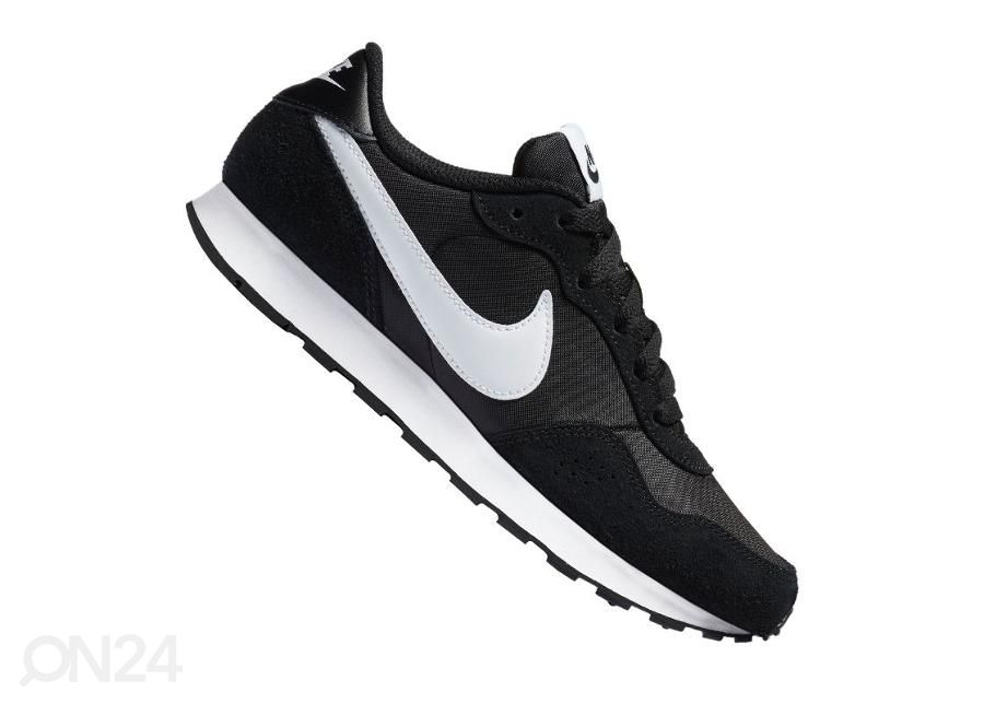 Женская повседневная обувь Nike MD Valiant W CN8558-002 увеличить