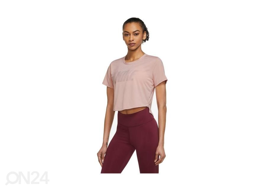Женская спортивная рубашка Nike Graphic Cropped увеличить