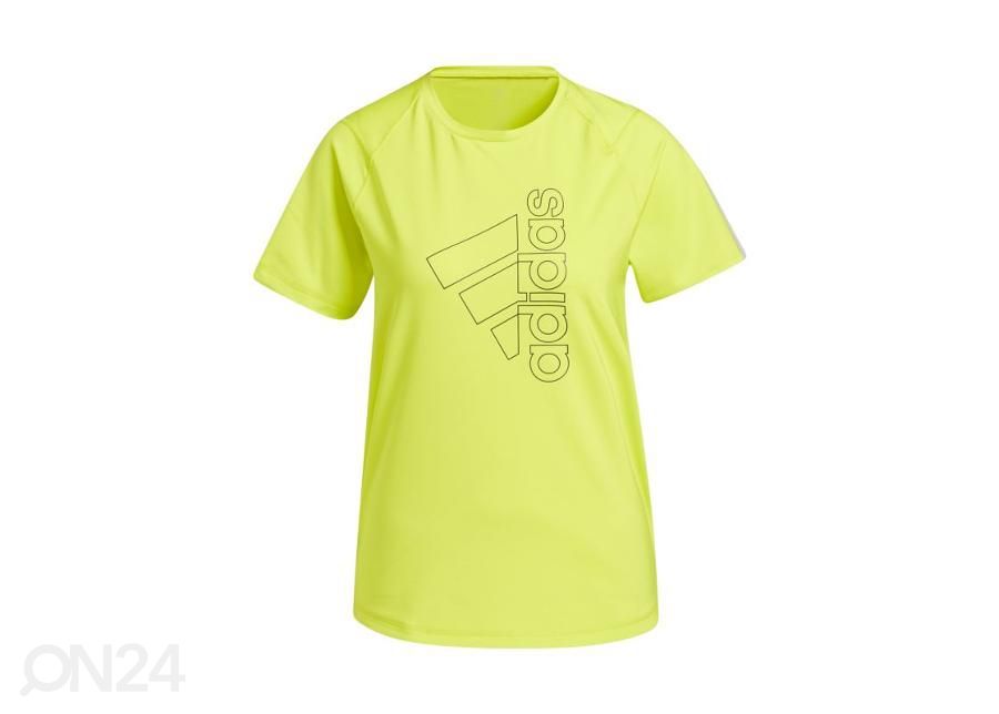 Женская спортивная футболка Adidas Badge Of Sport увеличить