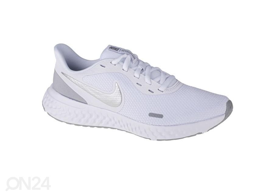 Женские кроссовки для бега Nike Revolution 5 увеличить