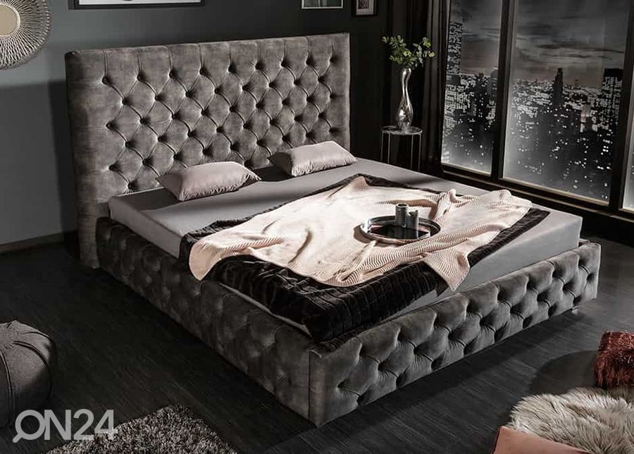 Кровать Chesterfield 160x200 см увеличить