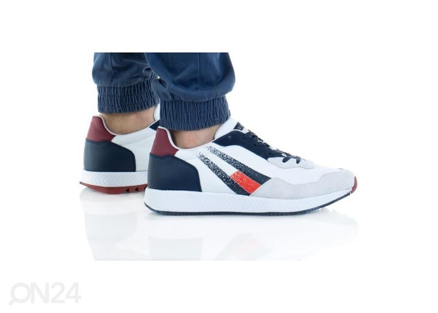 Мужская повседневная обувь Tommy Hilfiger Track Cleat Mix Runner M EMOEMO0872 OGY увеличить