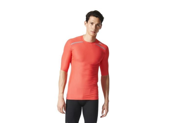 Мужская тренировочная футболка adidas Techfit Chill Tee M AY3673 увеличить