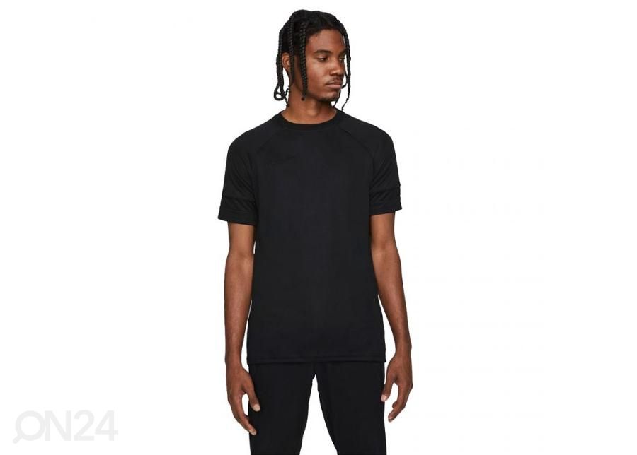 Мужская футболка Nike Dri-FIT Academy увеличить