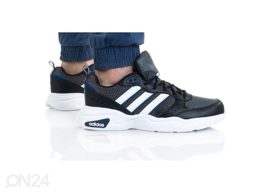 Мужские тренировочные кроссовки Adidas Strutter увеличить