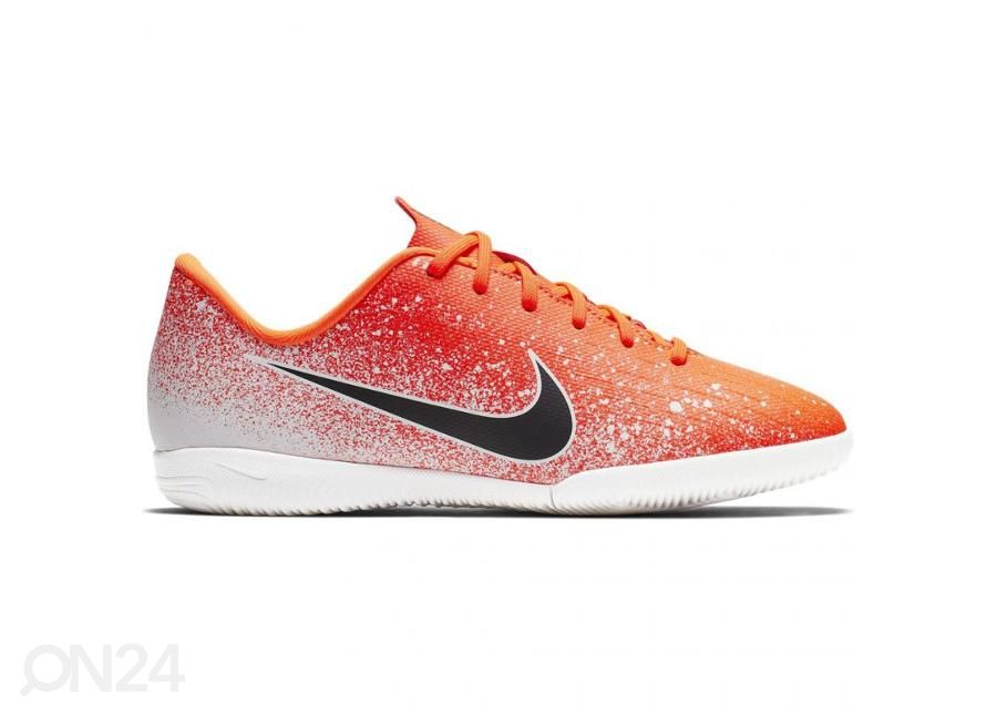 Мужские футбольные бутсы для игры в зале Nike Mercurial Vapor X 12 Academy IC JR AJ3101-801 увеличить