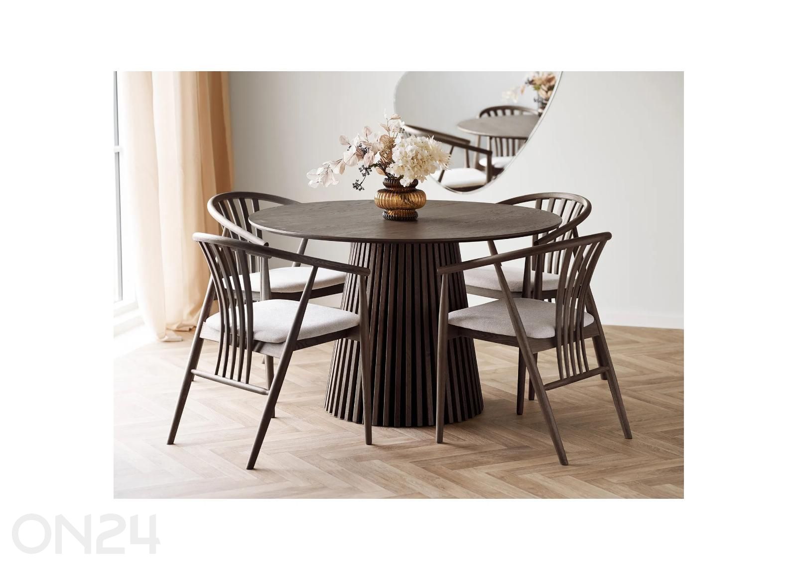 Обеденный стол Osaka Ø 120 см увеличить