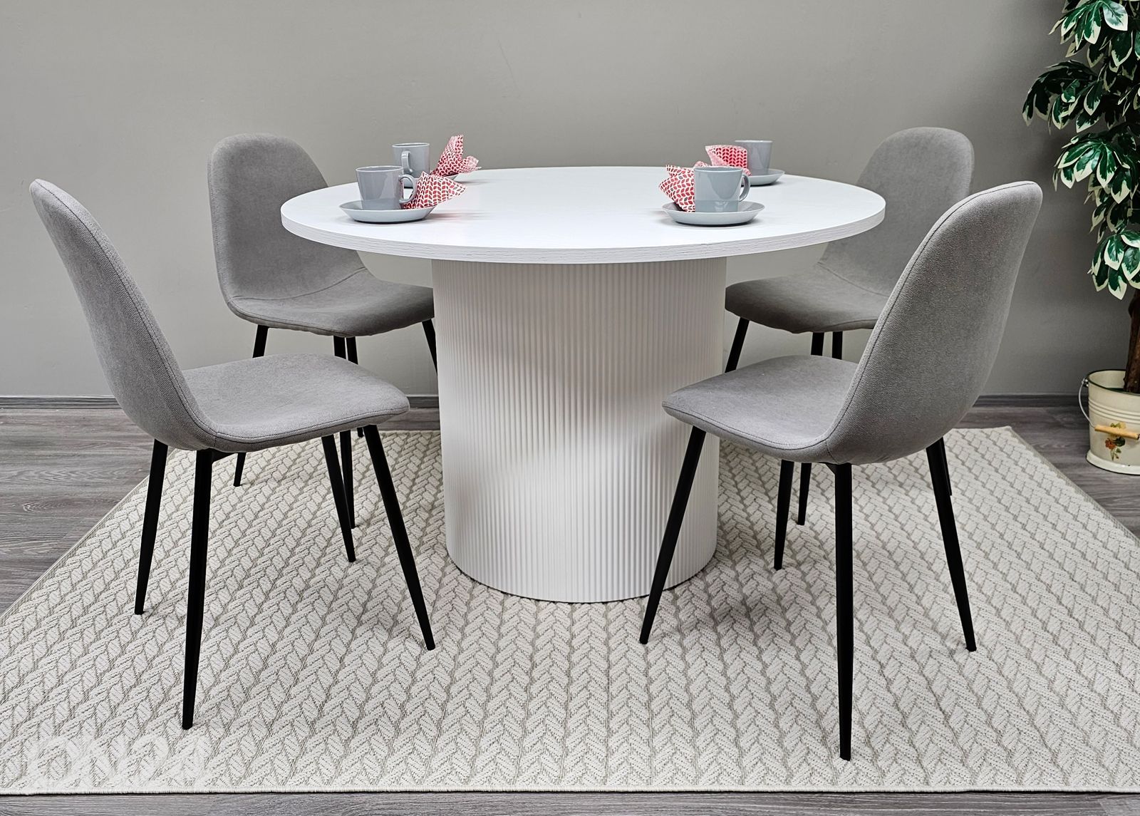 Обеденный стол Sierra Ø 120 cm + стулья Sara 4 шт увеличить