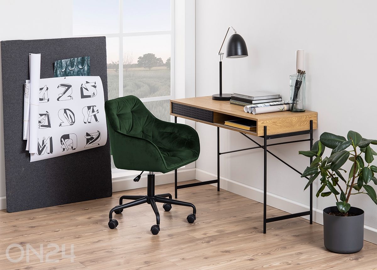 Рабочий стол Boston увеличить