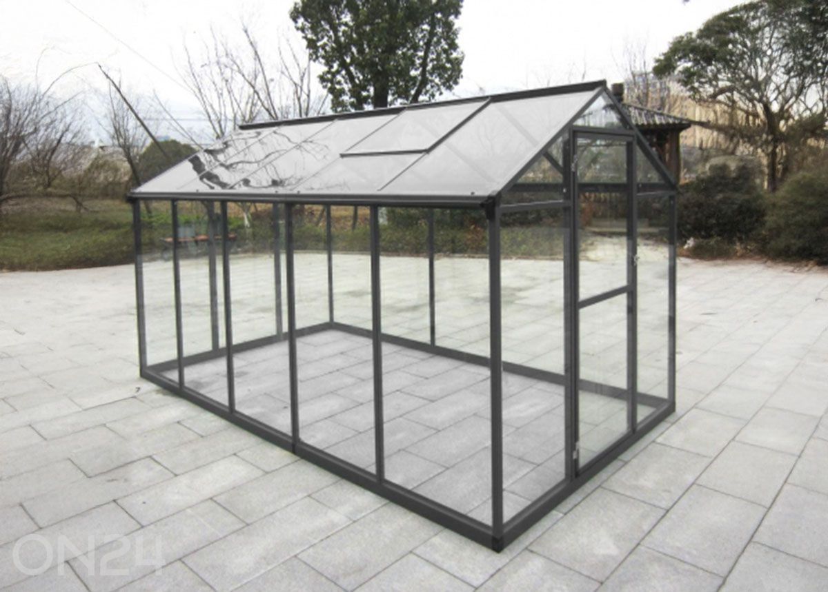 Стеклянная теплица 4,3 м² увеличить