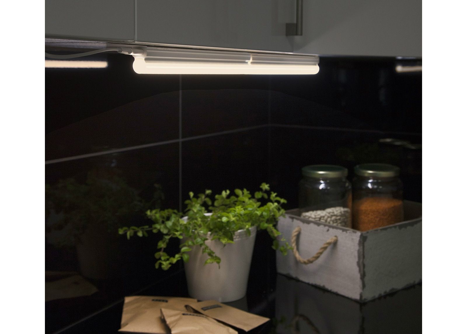 LED лампа увеличить