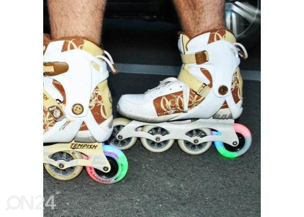 Запасные колеса для роликовых коньков FLASHING 90x24 85A Tempish