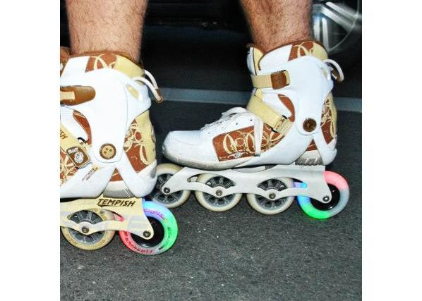 Набор колёс для роликовых коньков FLASHING 80x24 85A Tempish