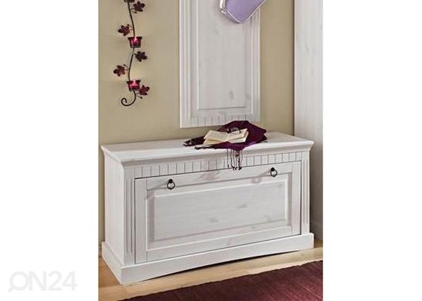 Низкий шкаф в прихожую