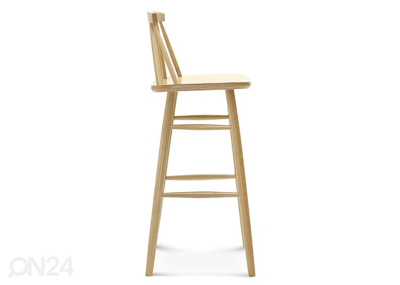 Барный стул из массива дерева увеличить