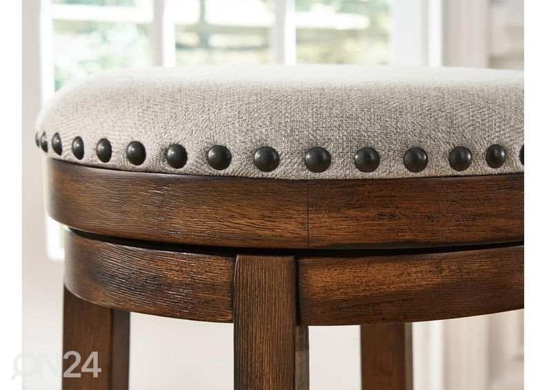 Барный стул увеличить