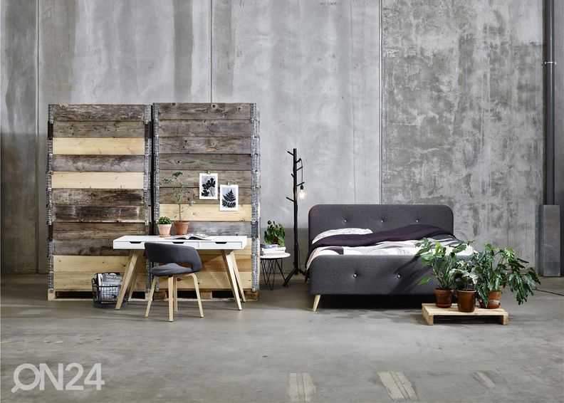 Вешалка Tucson увеличить