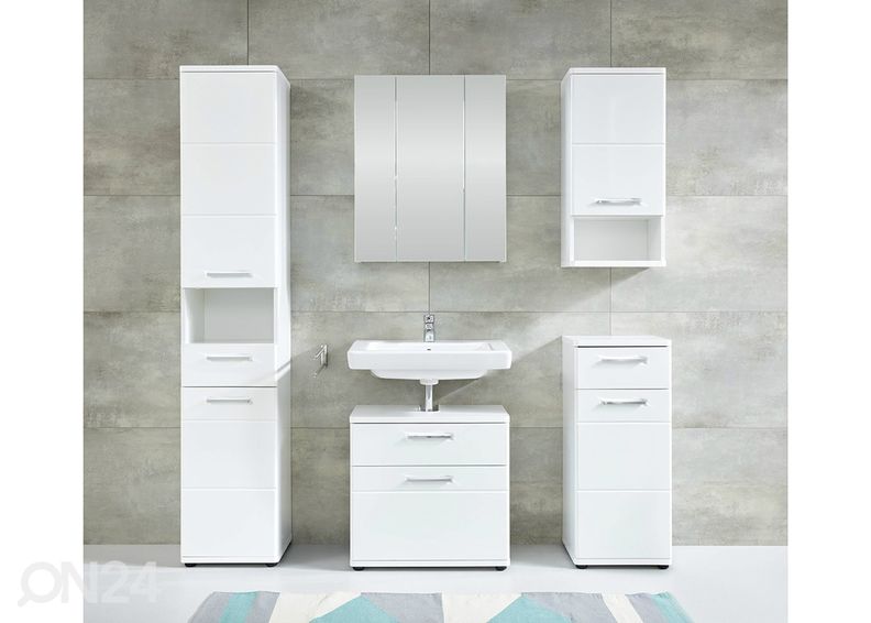 Высокий шкаф в ванную Monte увеличить