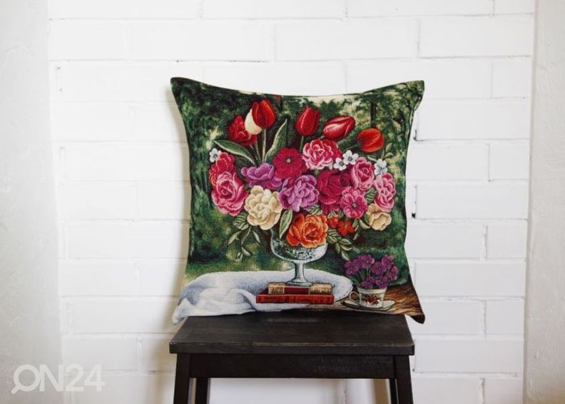 Декоративная подушка из гобелена Centro 45x45cm увеличить