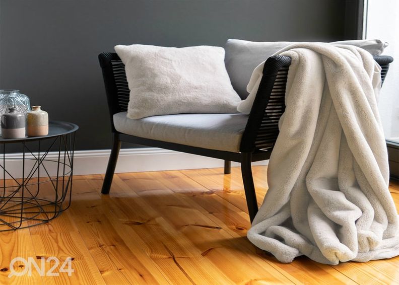 Декоративный плед Heaven Ivory 150x200 см увеличить