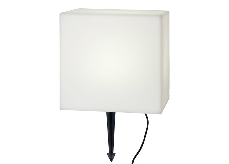 Декоративный светильник для сада увеличить