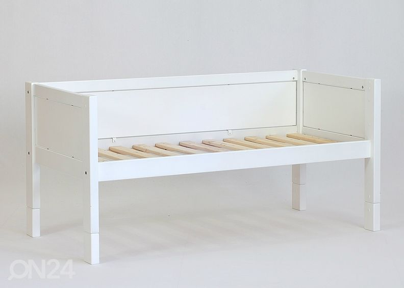 Детская кровать Jerwen 90x200 см увеличить