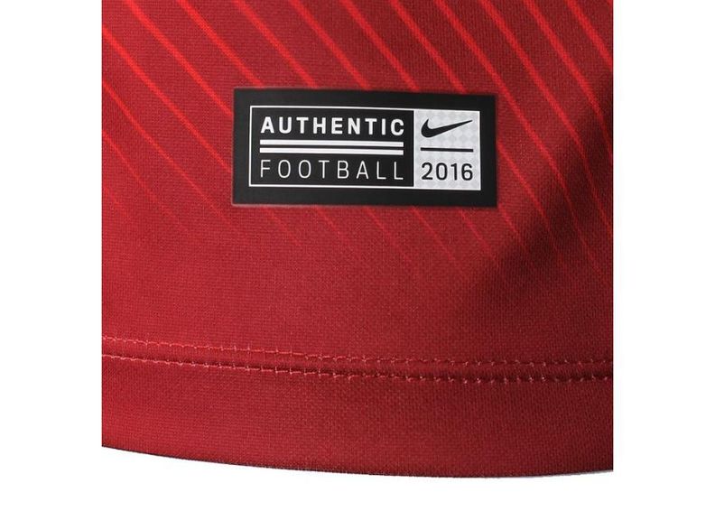 Детская футболка Nike Polska Youth Away Supporters Tee Junior 846807-611 увеличить