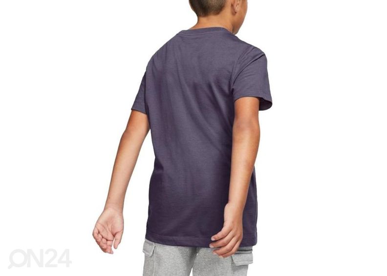 Детская футболка Nike Sportswear увеличить