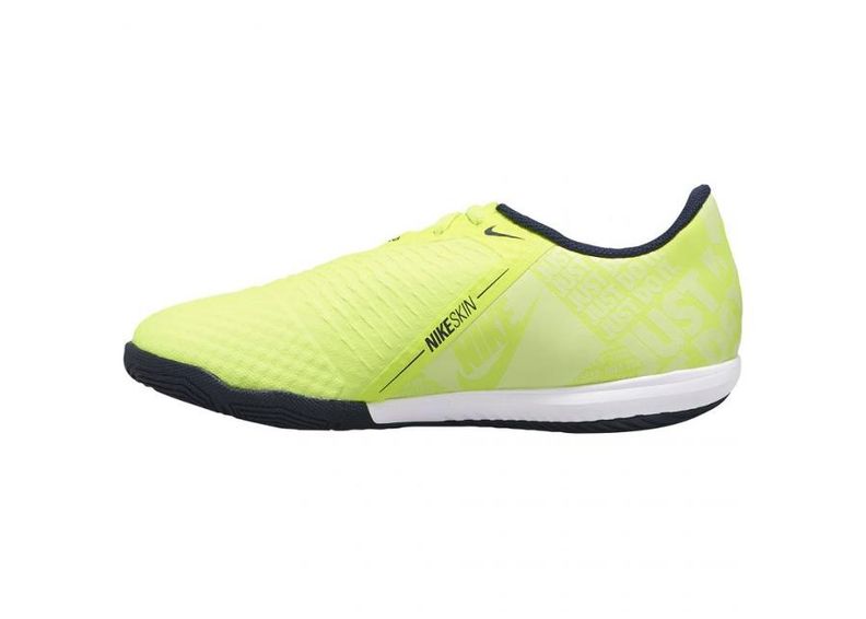 Детские футбольные бутсы для игры в зале Nike Phantom Venom Academy IC JR AO0372-717 увеличить