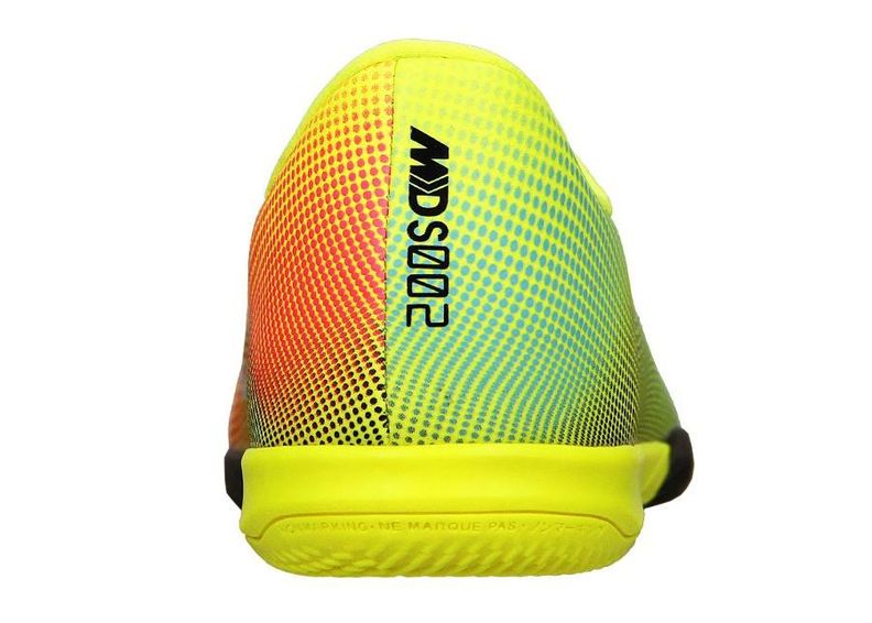 Детские футбольные бутсы для игры в зале Nike Vapor 13 Academy Mds Ic Jr CJ1175-703 увеличить