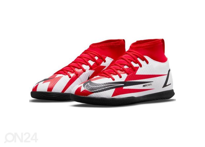 Детские футбольные бутсы Nike Mercurial Superfly 8 Club CR7 IC увеличить