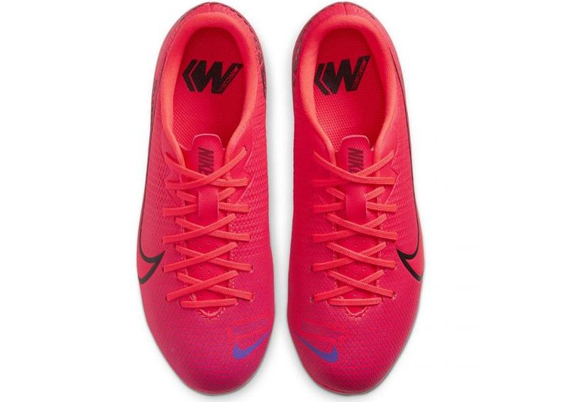 Детские футбольные бутсы Nike Mercurial Vapor 13 Academy FG/MG JR AT8123-606 увеличить