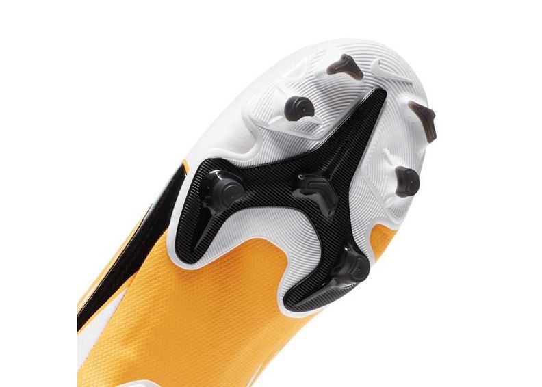 Детские футбольные бутсы Nike Superfly 7 Academy MG Jr AT8120-801 увеличить