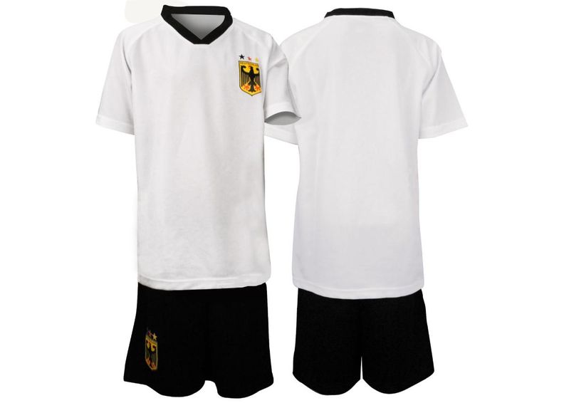 Детские футбольные комплекты - Страны увеличить